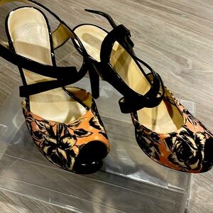 Nine West, size 9 platform sandals